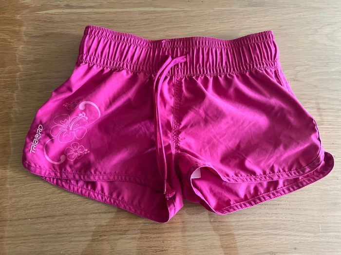 Short Tribord taille 8 ans