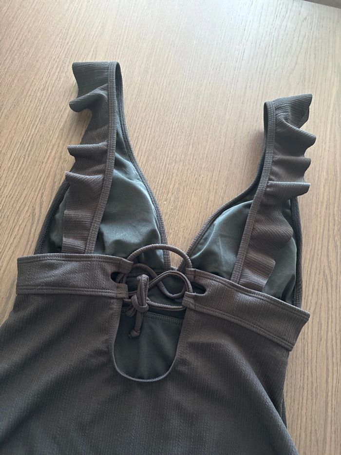Maillot de bain une pièce à volant noir Shein - photo numéro 4