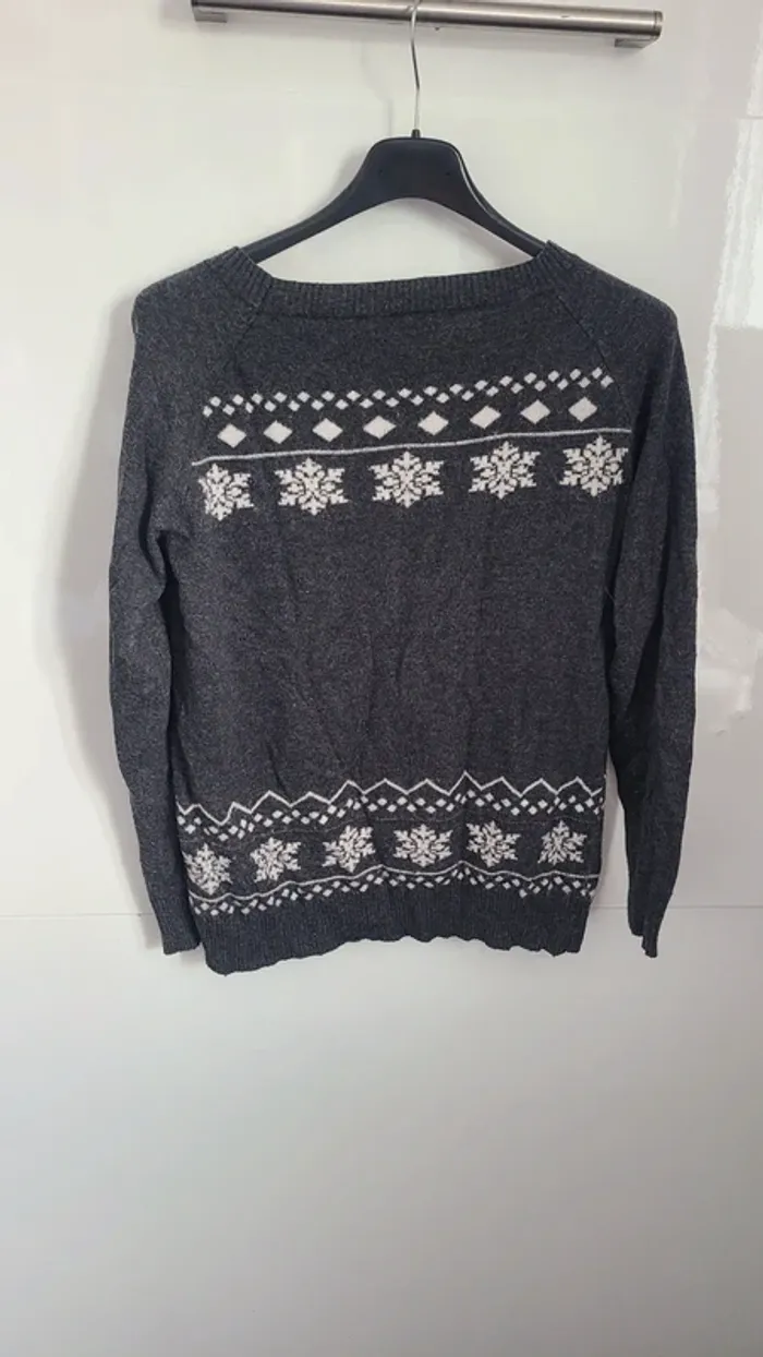 Pull motifs hiver - photo numéro 2
