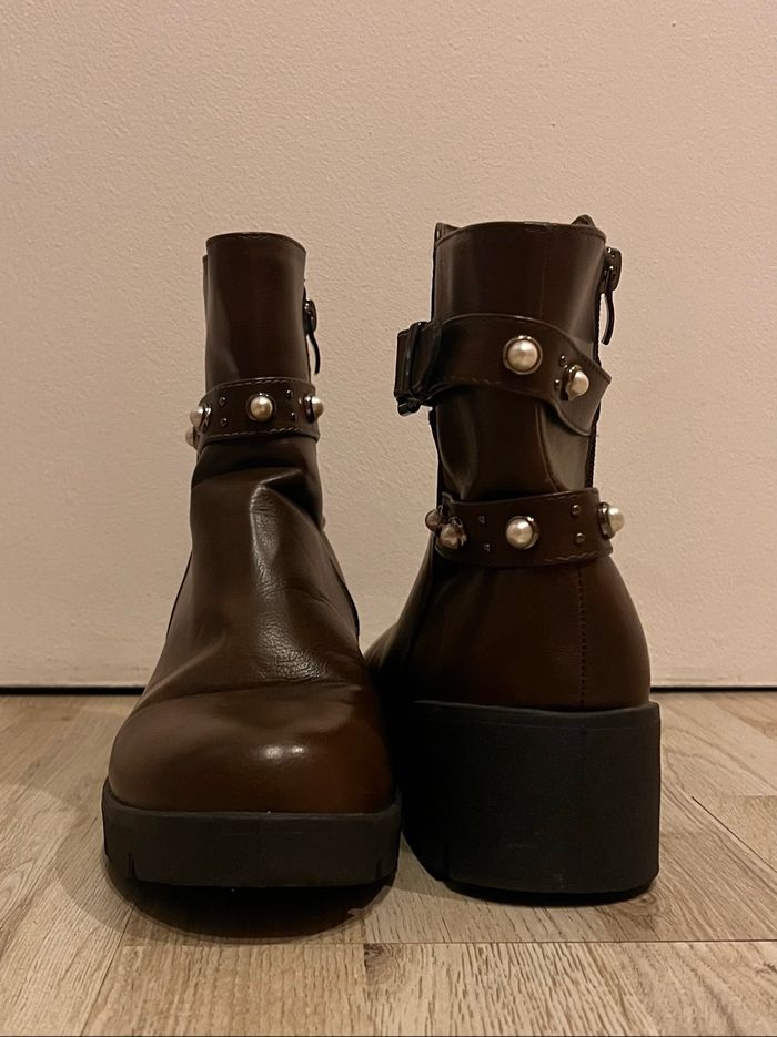 Femme - bottes - photo numéro 3