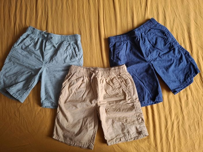 Lots de 3 shorts KIABI  Taille 8ans