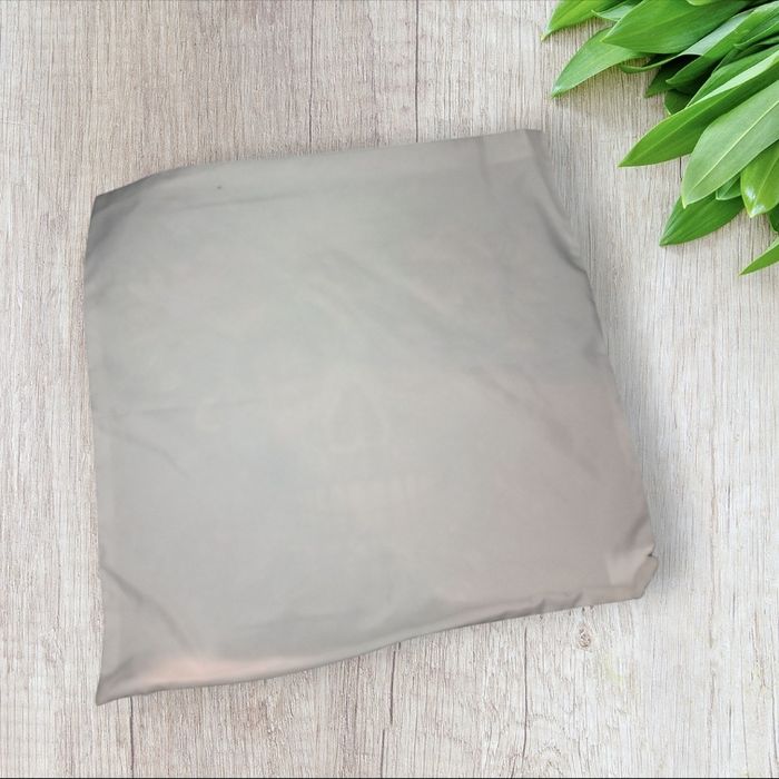 Housse de coussin gothique tête de mort - photo numéro 3