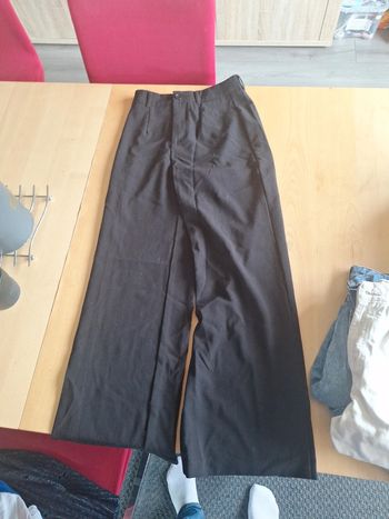 Pantalon large en bas