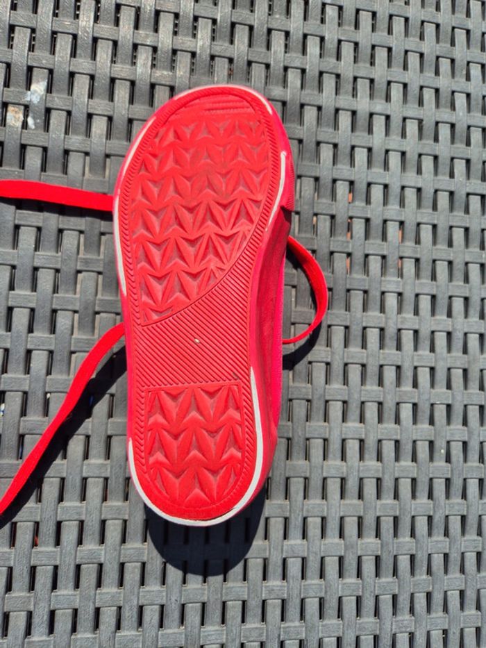Chaussure Tams rouge pointure 33 - photo numéro 9