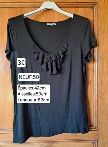 Tee-shirt NEUF pour femme taille 50
