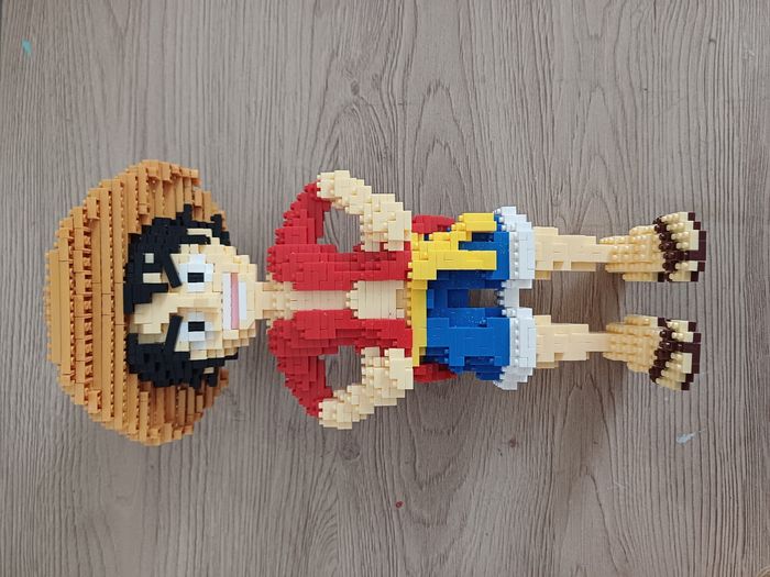 Luffy figurine
