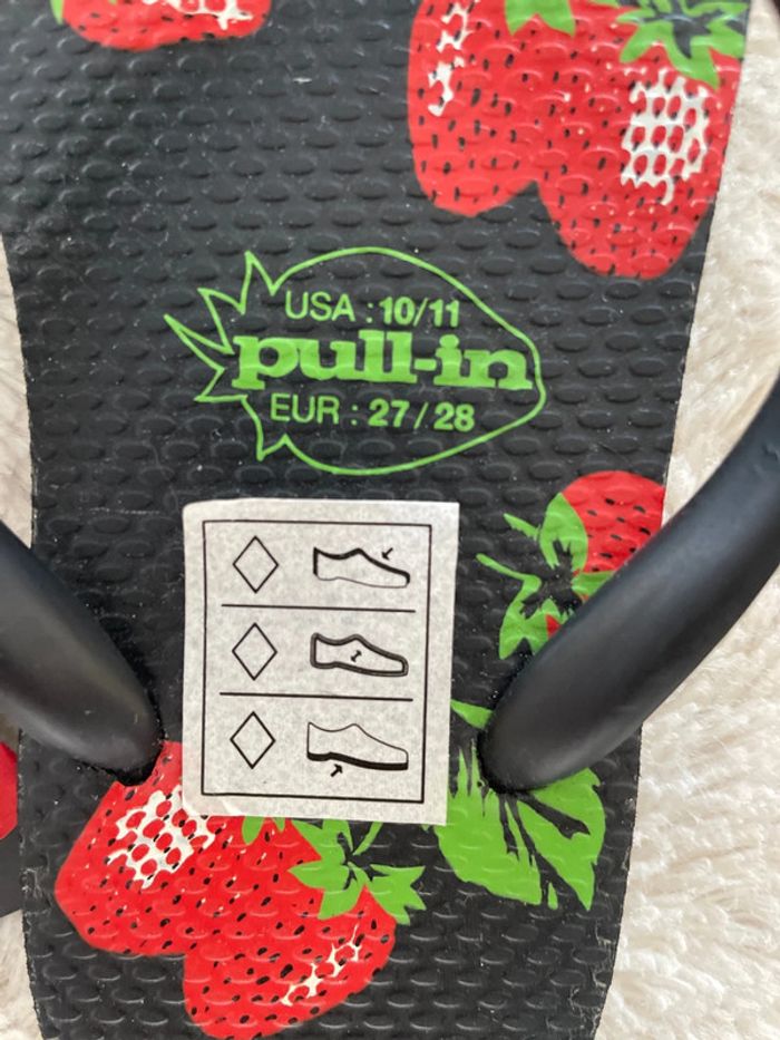 Tong enfants fraise 27 28 noires Pull-in neuves - photo numéro 2
