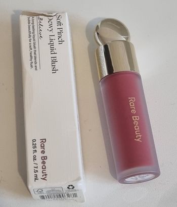 rare beauty soft pinch dewy liquid blush believe blush liquide 7.5 ml