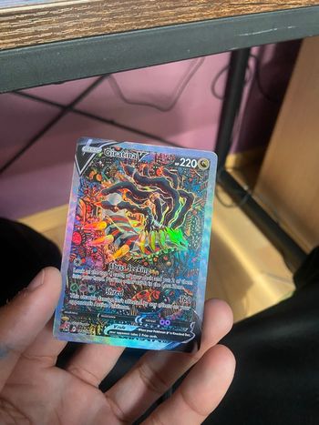 Carte Pokémon giratina V prix négociable 