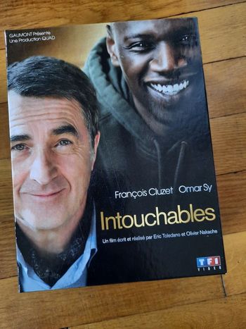 Coffret film Intouchables DVD Blu-ray et CD comme neuf