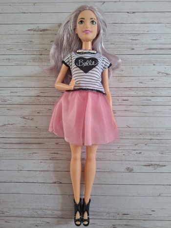 Barbie fashionistas  numéro 57