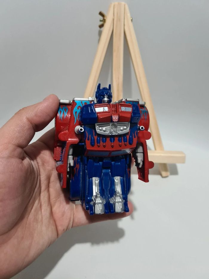 Optimus Prime Date 2008 - photo numéro 2