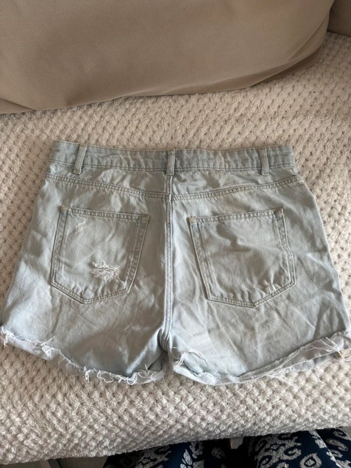 Short en jean taille 36 - photo numéro 2