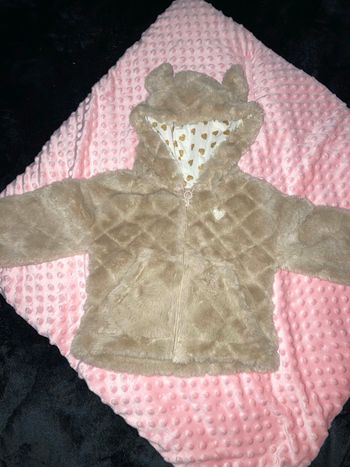 Veste chaud neuf sans étiquette