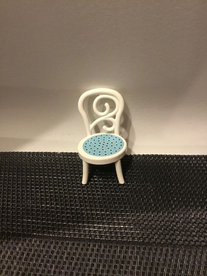 Playmobil chaise blanche assise bleu à pois pièces détachées maison cuisine - photo numéro 5