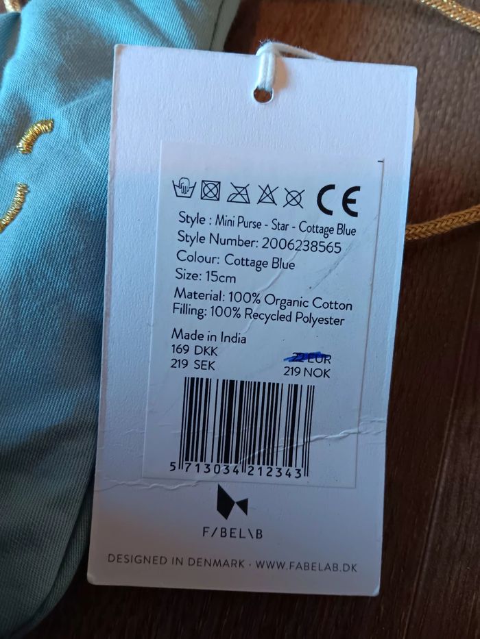 Petit sac Fabelab - motif étoile bleu avec broderie doré - avec étiquette - photo numéro 4