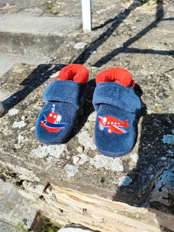 Chaussons taille 23