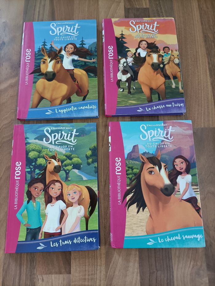 Lot 4 livres spirit tome 1,2,3,5