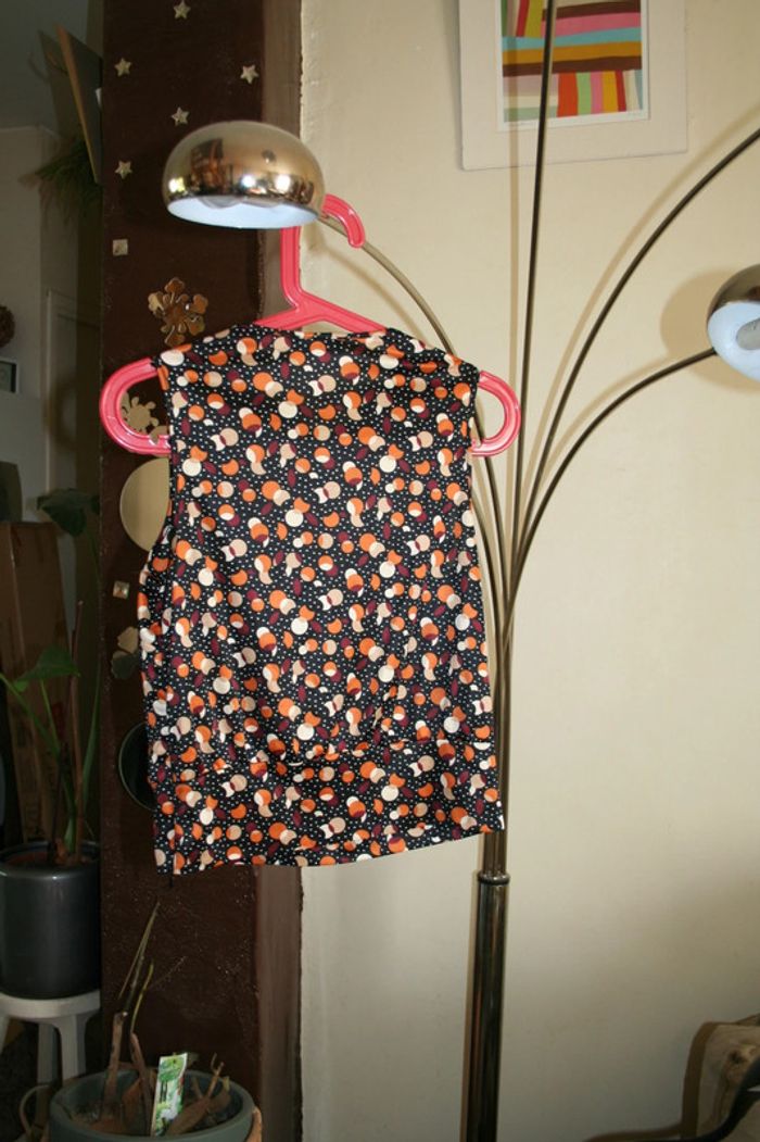 🌸Top sans manches volontés Taille 38 "Sinequanone 🌸 - photo numéro 2