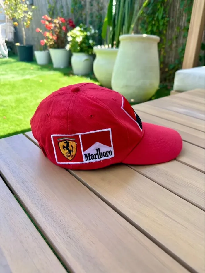 Casquette Ferrari X Marlboro - photo numéro 4