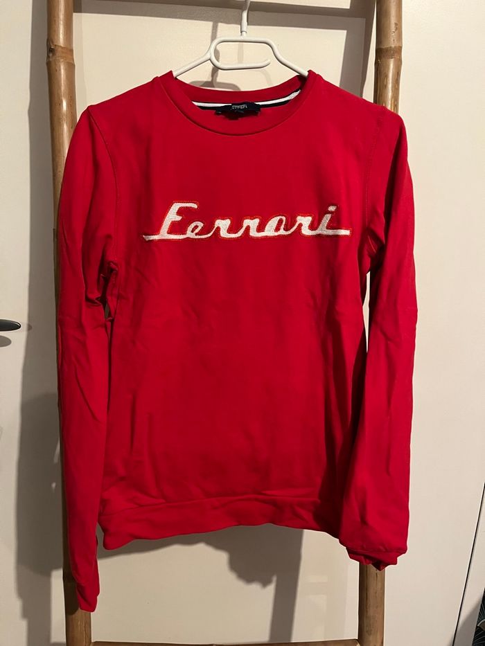 Sweat Ferrari officiel – Taille XS