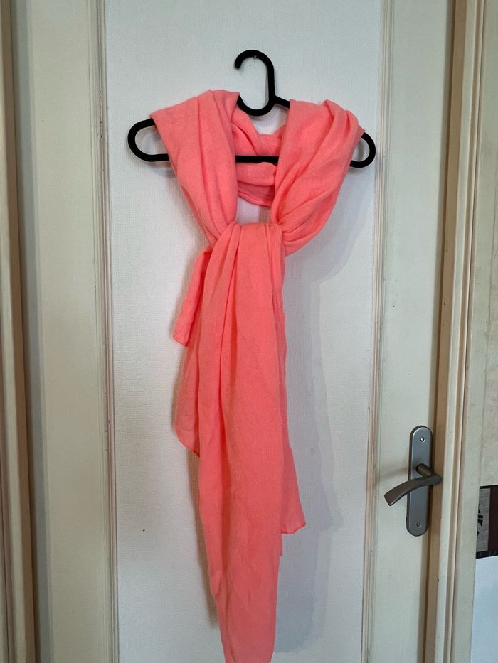 Foulard / châle - photo numéro 2