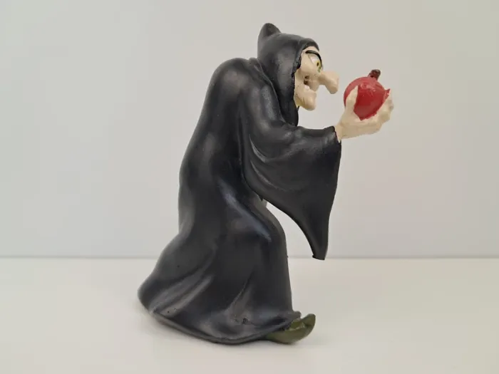 Figurine Sorcière dans Blanche-Neige de Walt Disney - photo numéro 4