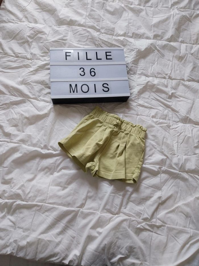 Short fille 36 mois