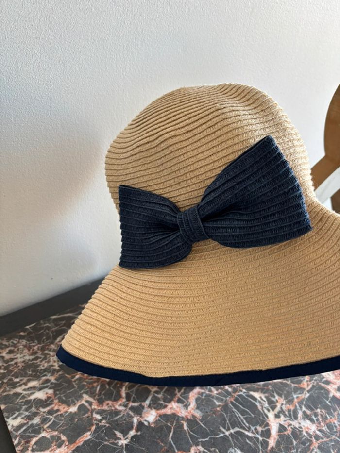 Chapeau neuf - photo numéro 2