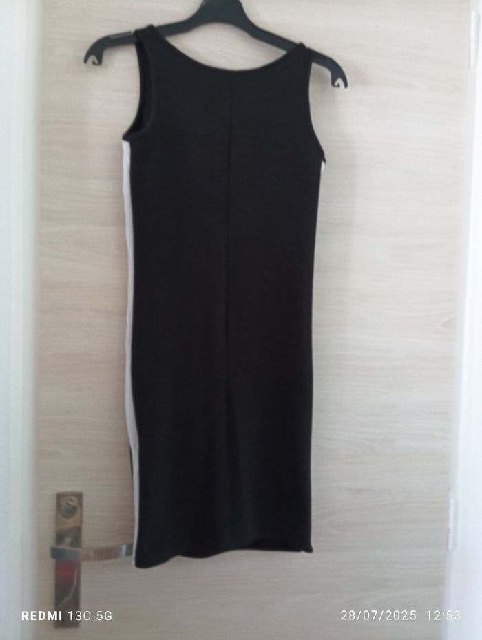 Robe taille S - photo numéro 2