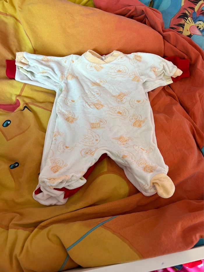 Lot de 4 pyjamas taille 0mois - photo numéro 4