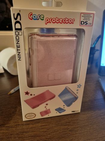 NEUF NEW pochette etui officiel rose transparent nintendo DS lite transport