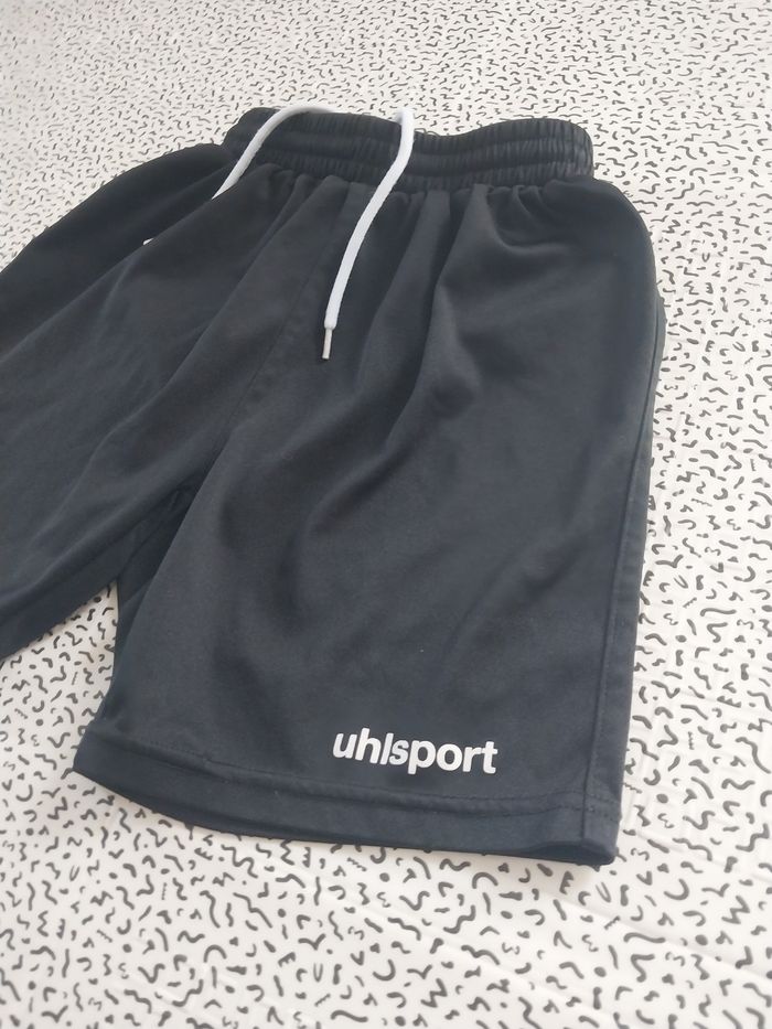 Short de sport Uhlsport garçon 10 ans - photo numéro 2