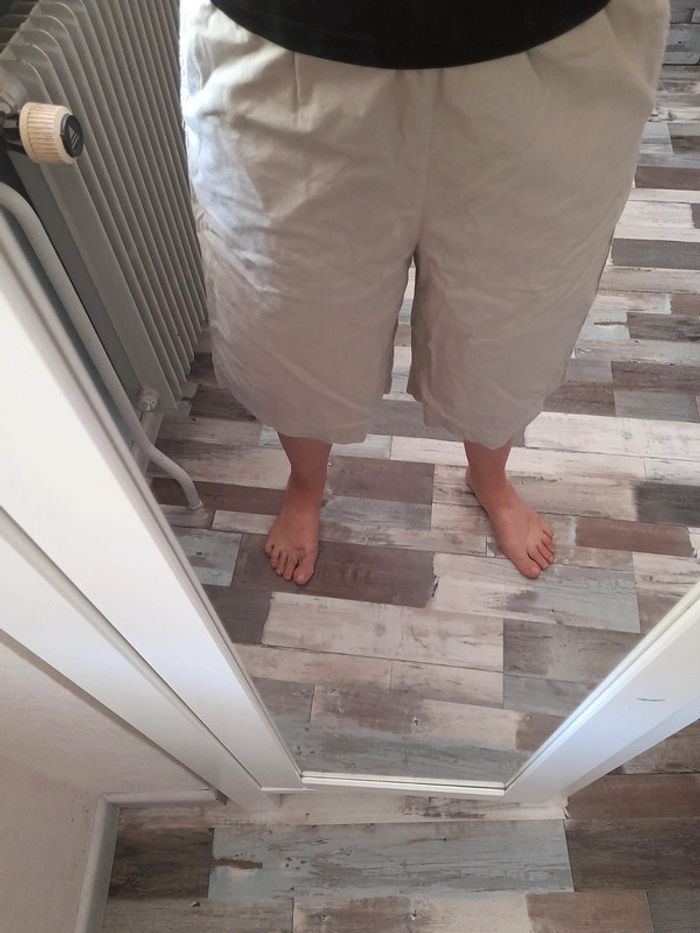 Short beige