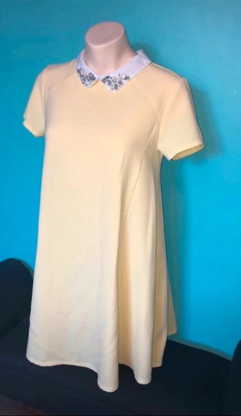 Robe jaune pimkie 🌺 taille 38 neuf sans étiquette