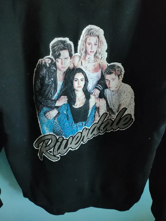 Pull Riverdale - photo numéro 5