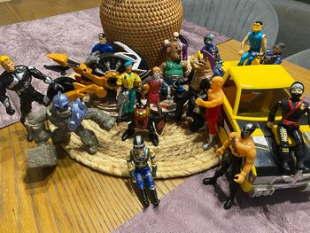 Lot de figurines vintage