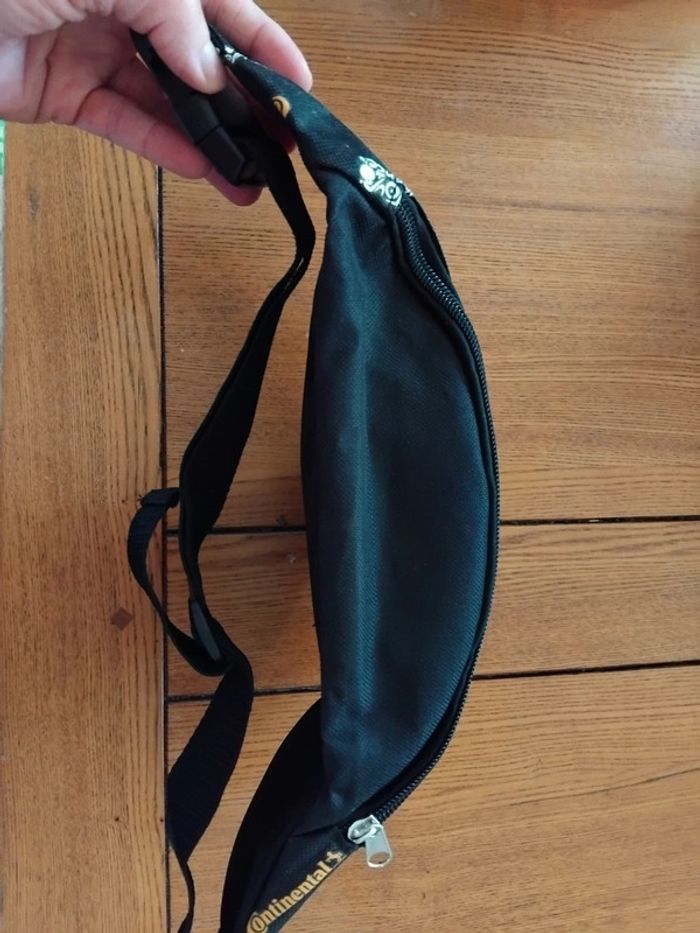 Sac banane  neuf - photo numéro 3