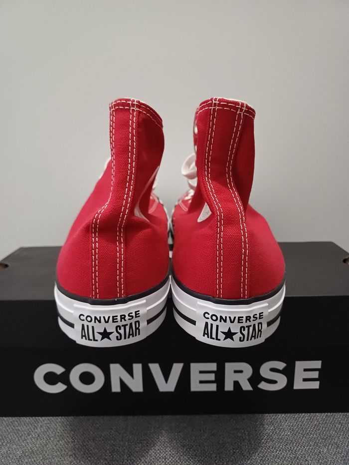 Basket converse neuve toile montante Pointure 46 rouge - photo numéro 6