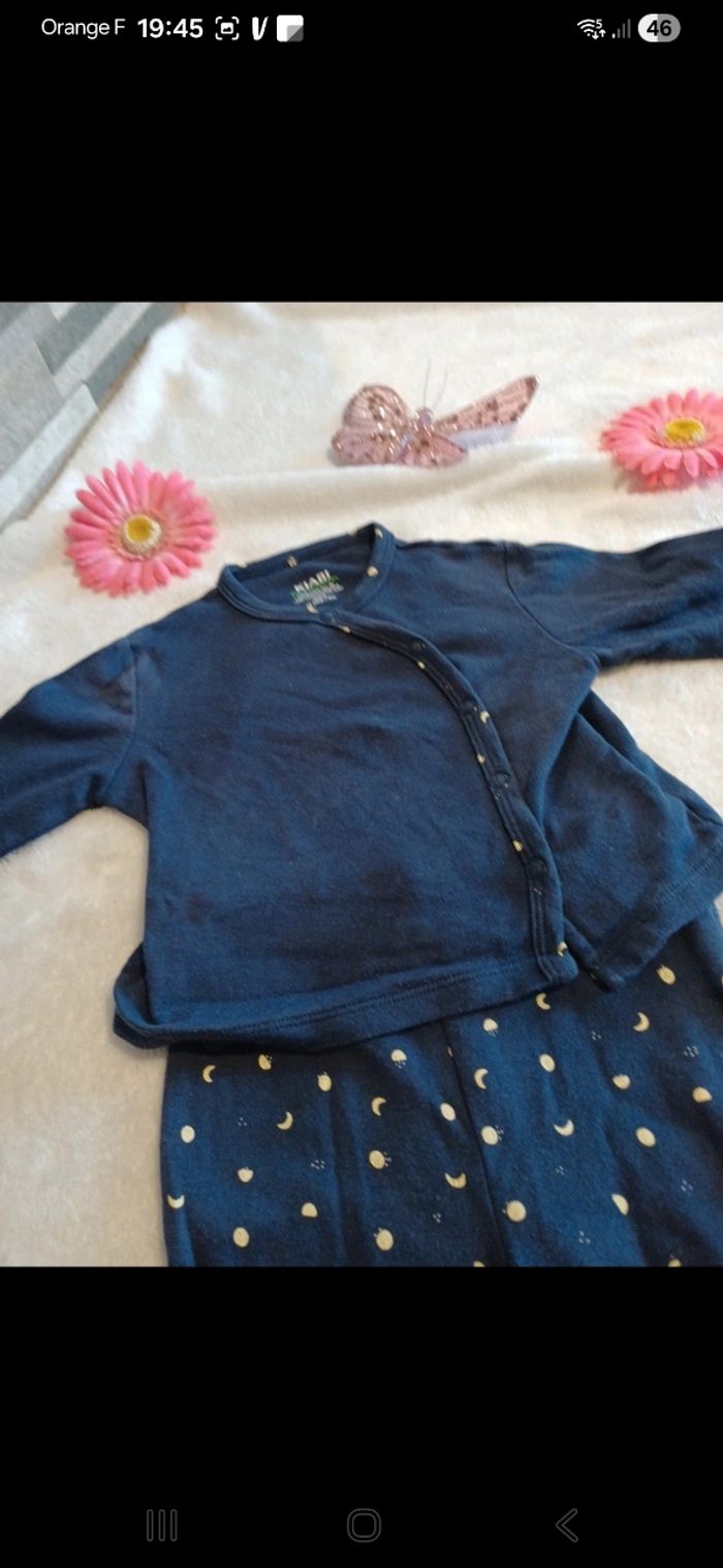 Pyjama bébé taille 6 mois - photo numéro 2