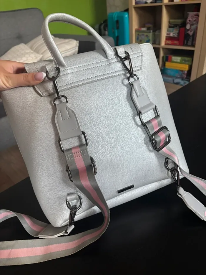 sac à dos argenté MOA femme - photo numéro 3