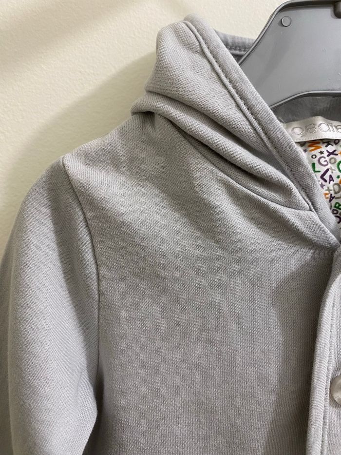 Veste à capuche gris clair gilet avec boutons bébé mixte garçon fille taille 6 mois Obaïbi - photo numéro 3