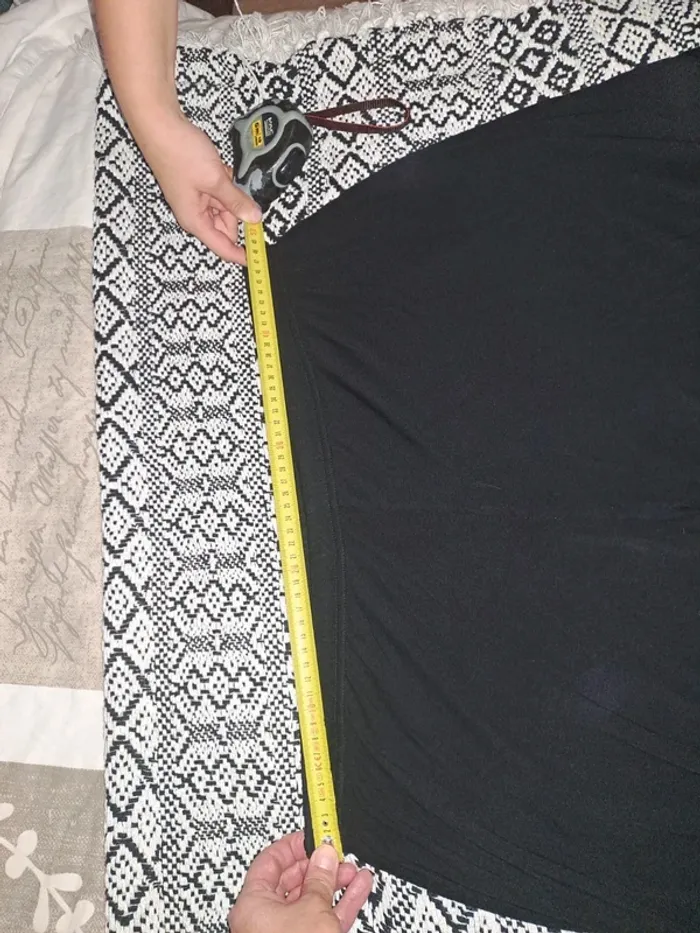 Sarouel femme noir fluide tbe taille élastique en tbe du 40/42 au 48/50 étiquette coupée - photo numéro 8