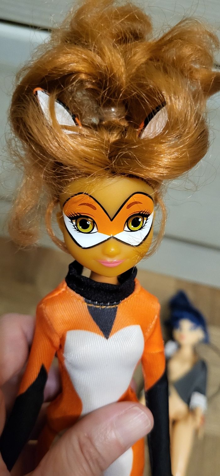 poupées MIRACULOUS - photo numéro 3