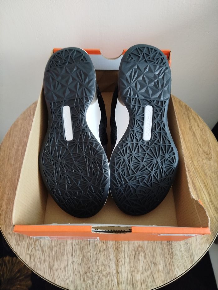Baskets Nike T36 - photo numéro 8