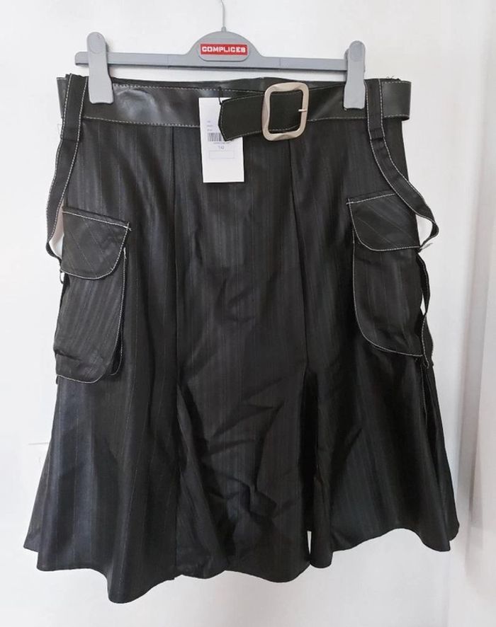 Jupe noir Multiples Taille 42 Neuve