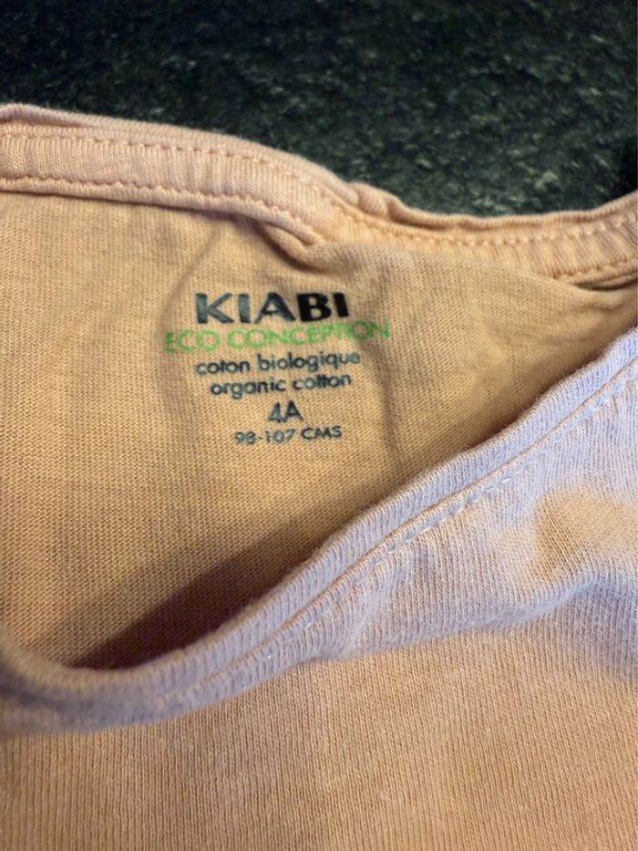 Lot de 4 tshirts Kiabi taille 4 ans - photo numéro 6