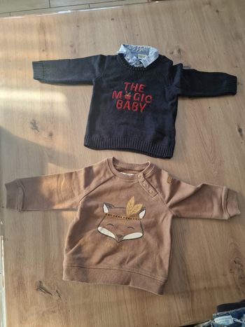 Lot de 2 pulls 12 mois