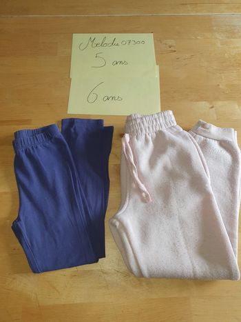 lot de 2 pantalons 5/6 ans