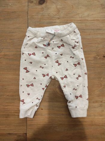 Jjogging fille Zara 6/9 mois